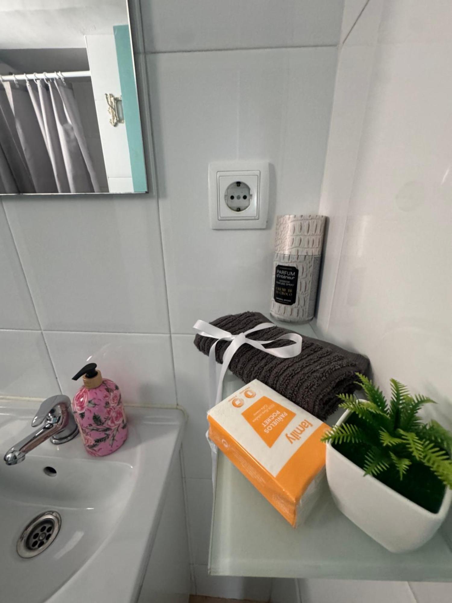 Lindo Y Acogedor Apartamento Grao Playa Gandia Piso 5To Sin Ascensor Eksteriør bilde